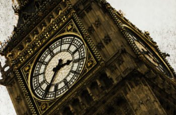 USA will develop eye towers at the banks of river